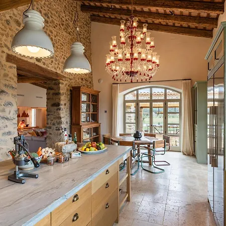 Ola Living Playa Del Castell *