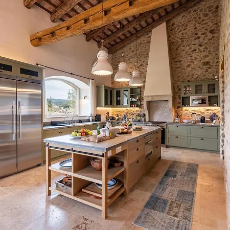 Ola Living Playa Del Castell 别墅 *