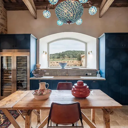 Ola Living Playa Del Castell 别墅 Montrás